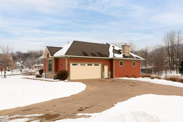 5140 Grandview Pl. W